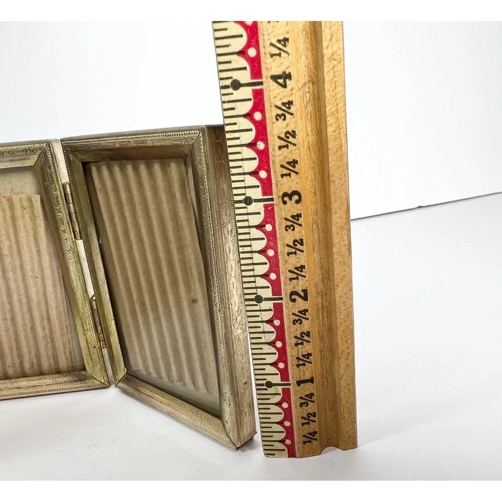 Vintage Gold Tone Trifold 3.5
